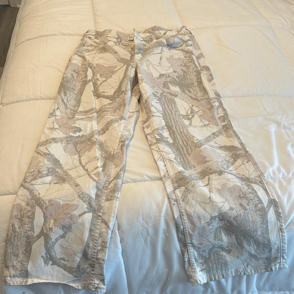 Hollister Low-Rise Baggy Pants - Gray